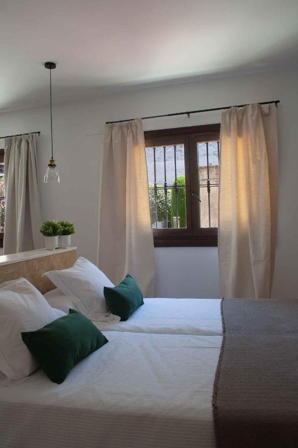 Apartamentos Tres Llaves Palacio De Vela De Los Cobos Ubeda  Luaran gambar