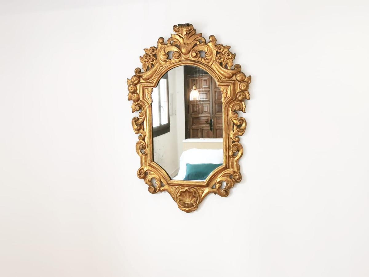 Apartamentos Tres Llaves Palacio De Vela De Los Cobos Ubeda  Luaran gambar
