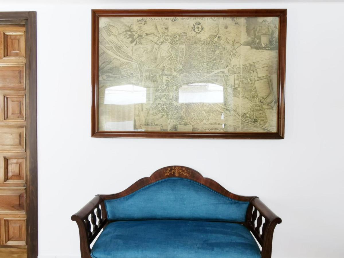 Apartamentos Tres Llaves Palacio De Vela De Los Cobos Ubeda  Luaran gambar
